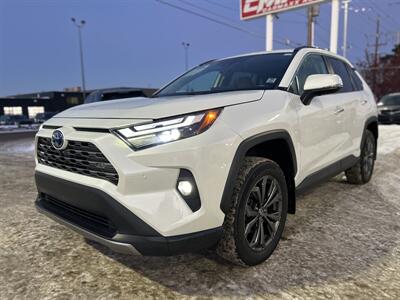 2022 Toyota RAV4 Hybrid Limited | Loaded | Backup Cam | Navigation |  