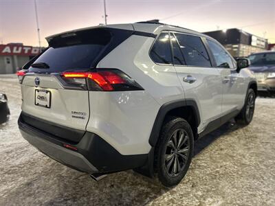 2022 Toyota RAV4 Hybrid Limited | Loaded | Backup Cam | Navigation |   - Photo 5 - Edmonton, AB T5S 1R1