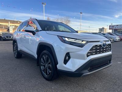 2022 Toyota RAV4 Hybrid Limited   - Photo 4 - Edmonton, AB T5S 1R1