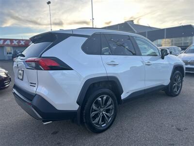 2022 Toyota RAV4 Hybrid Limited   - Photo 5 - Edmonton, AB T5S 1R1