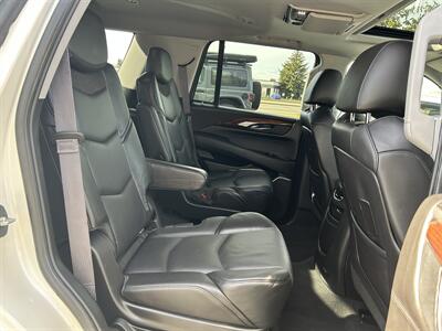 2015 Cadillac Escalade Premium   - Photo 22 - Edmonton, AB T5L 4H5
