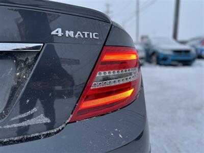 2015 Mercedes-Benz C 350 4MATIC Coupe | Bucket Seats | Alcantera |   - Photo 11 - Edmonton, AB T5S 1R1