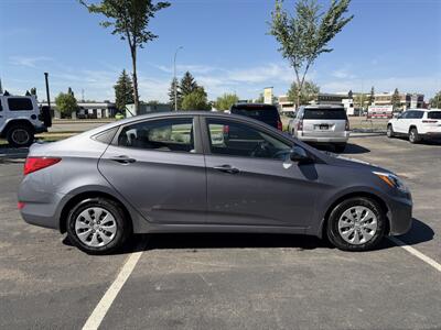 2017 Hyundai ACCENT GL - Photo 4 - Edmonton, AB T5L 4H5