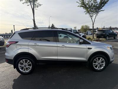 2018 Ford Escape SE   - Photo 4 - Edmonton, AB T5L 4H5