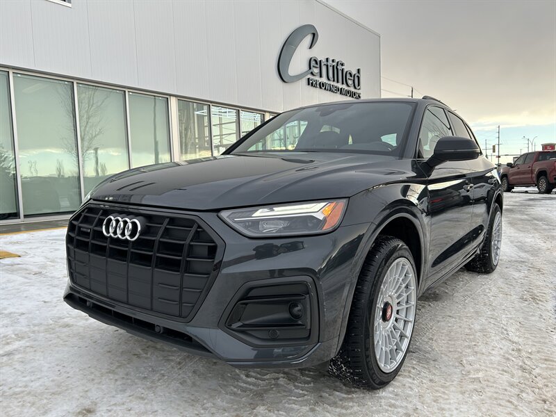 2023 Audi Q5 quattro Premium 40 TFSI  