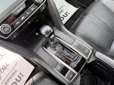 2017 Honda Civic Sport Touring   - Photo 10 - Edmonton, AB T5L 4H5