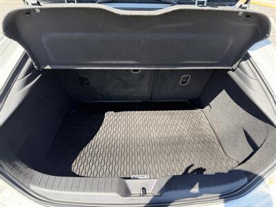 2025 Mazda Mazda3 Hatchback 2.5 S Premium   - Photo 26 - Edmonton, AB T5L 4H5