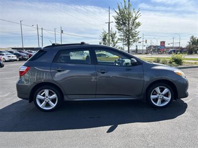 2010 Toyota Matrix S   - Photo 4 - Edmonton, AB T5L 4H5