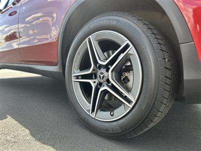 2020 Mercedes-Benz GLC GLC 300 4MATIC   - Photo 8 - Edmonton, AB T5L 4H5