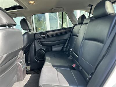 2015 Subaru Outback 2.5i Limited Package   - Photo 18 - Edmonton, AB T5L 4H5