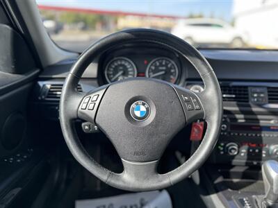 2011 BMW 328i xDrive   - Photo 13 - Edmonton, AB T5L 4H5