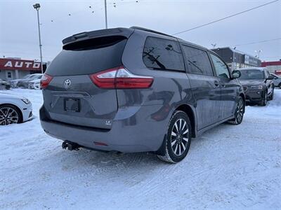 2018 Toyota Sienna LE 7-Passenger   - Photo 5 - Edmonton, AB T5S 1R1