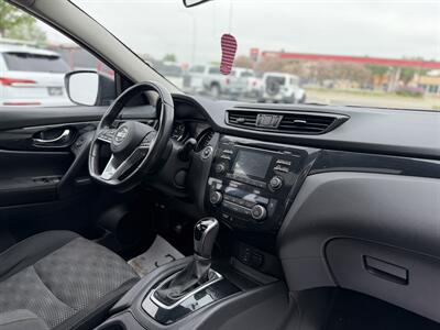 2017 Nissan Rogue Sport SV   - Photo 21 - Edmonton, AB T5L 4H5