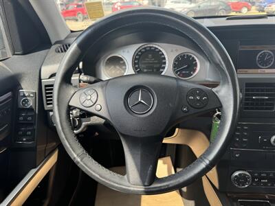 2010 Mercedes-Benz GLK 350 4MATIC | FULLY SERVICED | HEATED LEATHER SEATS   - Photo 10 - Edmonton, AB T5S 1R1