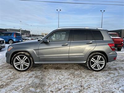 2010 Mercedes-Benz GLK 350 4MATIC | FULLY SERVICED | HEATED LEATHER SEATS   - Photo 8 - Edmonton, AB T5S 1R1