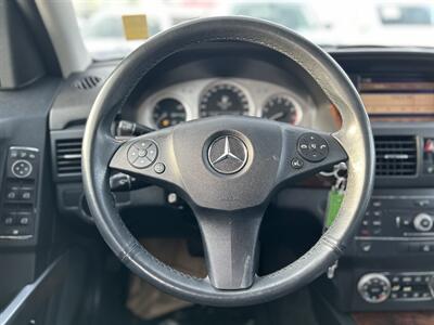 2010 Mercedes-Benz GLK 350 4MATIC | FULLY SERVICED | HEATED LEATHER SEATS   - Photo 11 - Edmonton, AB T5S 1R1