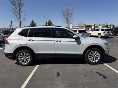 2018 Volkswagen Tiguan Trendline 4Motion   - Photo 4 - Edmonton, AB T5L 4H5