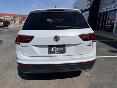 2018 Volkswagen Tiguan Trendline 4Motion   - Photo 6 - Edmonton, AB T5L 4H5