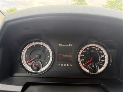 2017 RAM 1500 SLT - Photo 11 - Edmonton, AB T5L 4H5