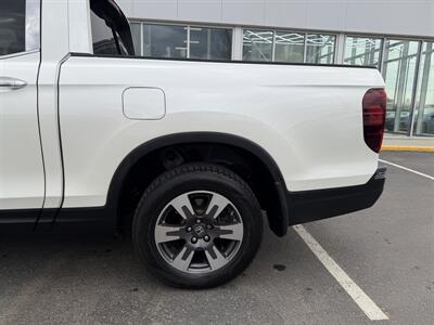 2017 Honda Ridgeline Touring   - Photo 9 - Edmonton, AB T5L 4H5
