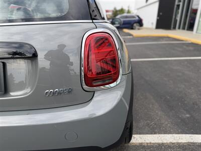 2019 MINI Hardtop 2 Door Cooper - Photo 11 - Edmonton, AB T5L 4H5