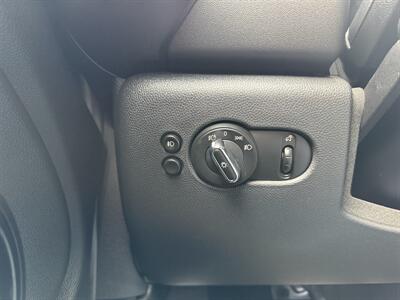 2019 MINI Hardtop 2 Door Cooper - Photo 23 - Edmonton, AB T5L 4H5