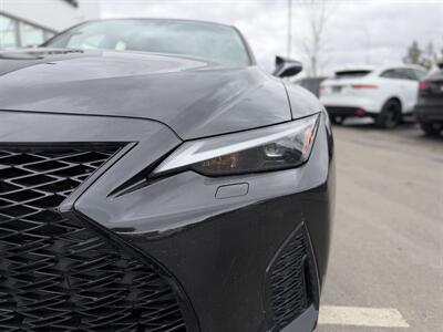 2023 Lexus IS 300 F SPORT 2   - Photo 12 - Edmonton, AB T5L 4H5