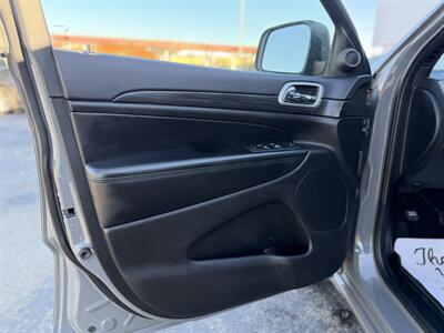 2022 Jeep Grand Cherokee WK Laredo X - Photo 19 - Edmonton, AB T5L 4H5