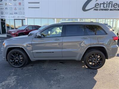 2022 Jeep Grand Cherokee WK Laredo X - Photo 8 - Edmonton, AB T5L 4H5