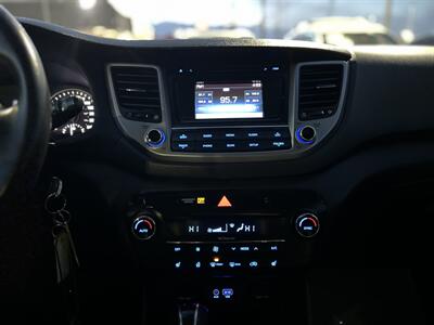 2017 Hyundai TUCSON SE | Leather | Bluetooth | Backup Cam |   - Photo 12 - Edmonton, AB T5S 1R1