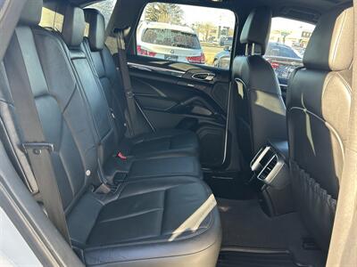 2014 Porsche Cayenne S   - Photo 22 - Edmonton, AB T5L 4H5