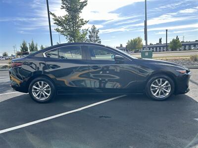 2019 Mazda Mazda3 GS   - Photo 4 - Edmonton, AB T5L 4H5