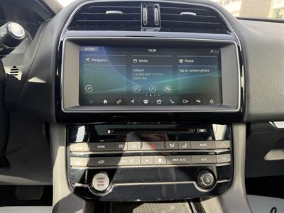2017 Jaguar F-PACE 35t Prestige   - Photo 12 - Edmonton, AB T5L 4H5