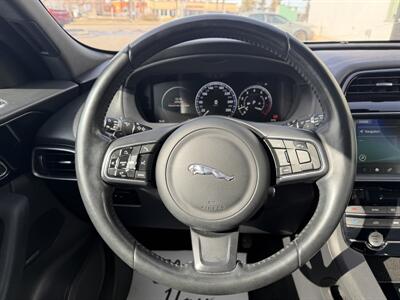 2017 Jaguar F-PACE 35t Prestige   - Photo 10 - Edmonton, AB T5L 4H5