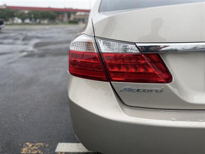 2013 Honda Accord Touring V6 - Photo 10 - Edmonton, AB T5L 4H5