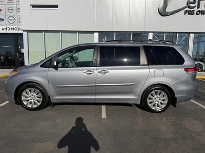 2013 Toyota Sienna LE 7-Passenger   - Photo 8 - Edmonton, AB T5L 4H5