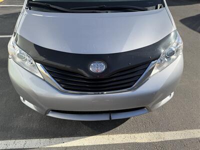 2013 Toyota Sienna LE 7-Passenger   - Photo 11 - Edmonton, AB T5L 4H5