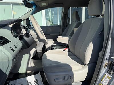2013 Toyota Sienna LE 7-Passenger   - Photo 18 - Edmonton, AB T5L 4H5