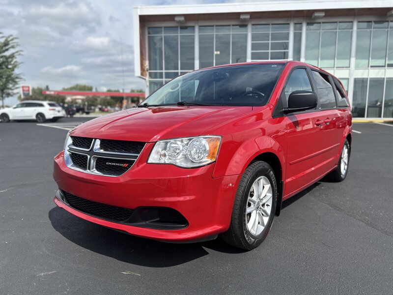 2013 Dodge Grand Caravan SE - Photo 1 - Edmonton, AB T5L 4H5