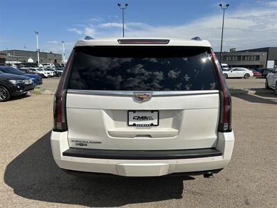 2015 Cadillac Escalade Luxury | LOADED | CAPTAIN SEATS |   - Photo 6 - Edmonton, AB T5S 1R1