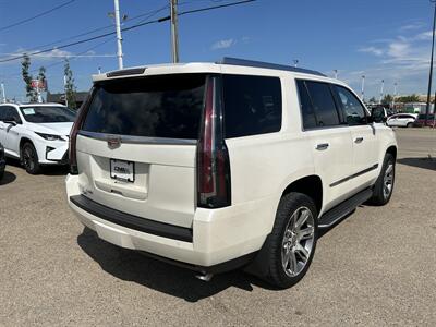 2015 Cadillac Escalade Luxury | LOADED | CAPTAIN SEATS |   - Photo 5 - Edmonton, AB T5S 1R1