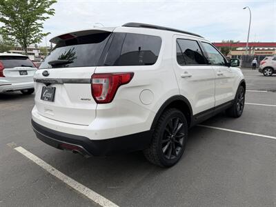 2017 Ford Explorer XLT - Photo 5 - Edmonton, AB T5L 4H5