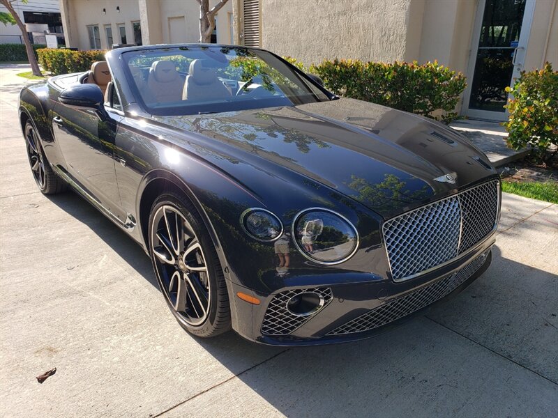 2020 Bentley Continental GTC V8  