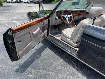 1988 Rolls-Royce Corniche II   - Photo 14 - Hallandale, FL 33009