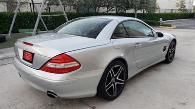 2007 Mercedes-Benz SL 550   - Photo 25 - Hallandale, FL 33009
