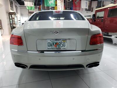 2016 Bentley Flying Spur V8   - Photo 18 - Hallandale, FL 33009