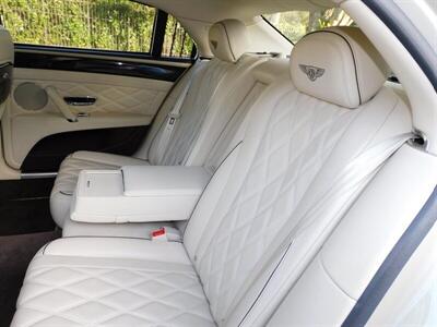 2016 Bentley Flying Spur V8   - Photo 12 - Hallandale, FL 33009