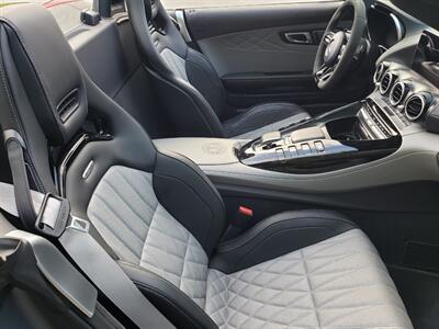 2020 Mercedes-Benz AMG GT C   - Photo 5 - Hallandale, FL 33009