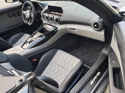 2020 Mercedes-Benz AMG GT C   - Photo 4 - Hallandale, FL 33009