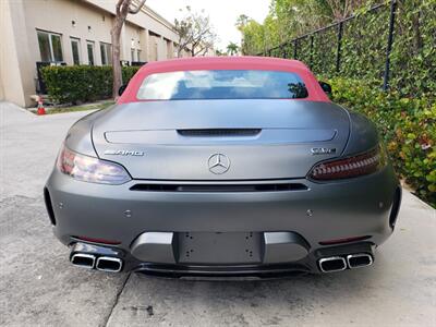 2020 Mercedes-Benz AMG GT C   - Photo 21 - Hallandale, FL 33009